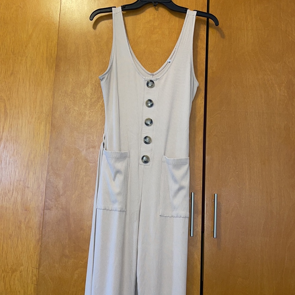 Beige Ribbed Pantsuit. Fashion Nova. Large. - Picture 13 of 15